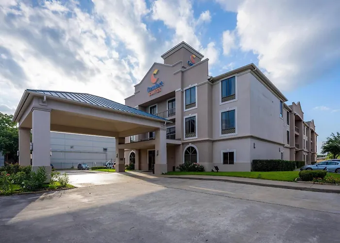 Comfort Suites Houston West At Clay Road
