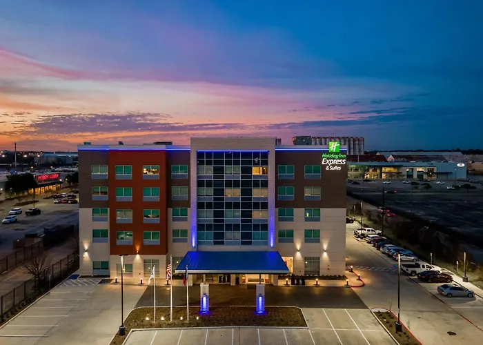 Holiday Inn Express & Suites Memorial - Citycentre By Ihg